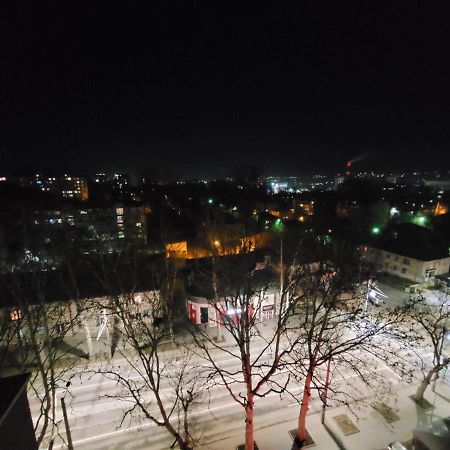Dendrarium Park Apartment Deluxe Chisinau Exterior photo